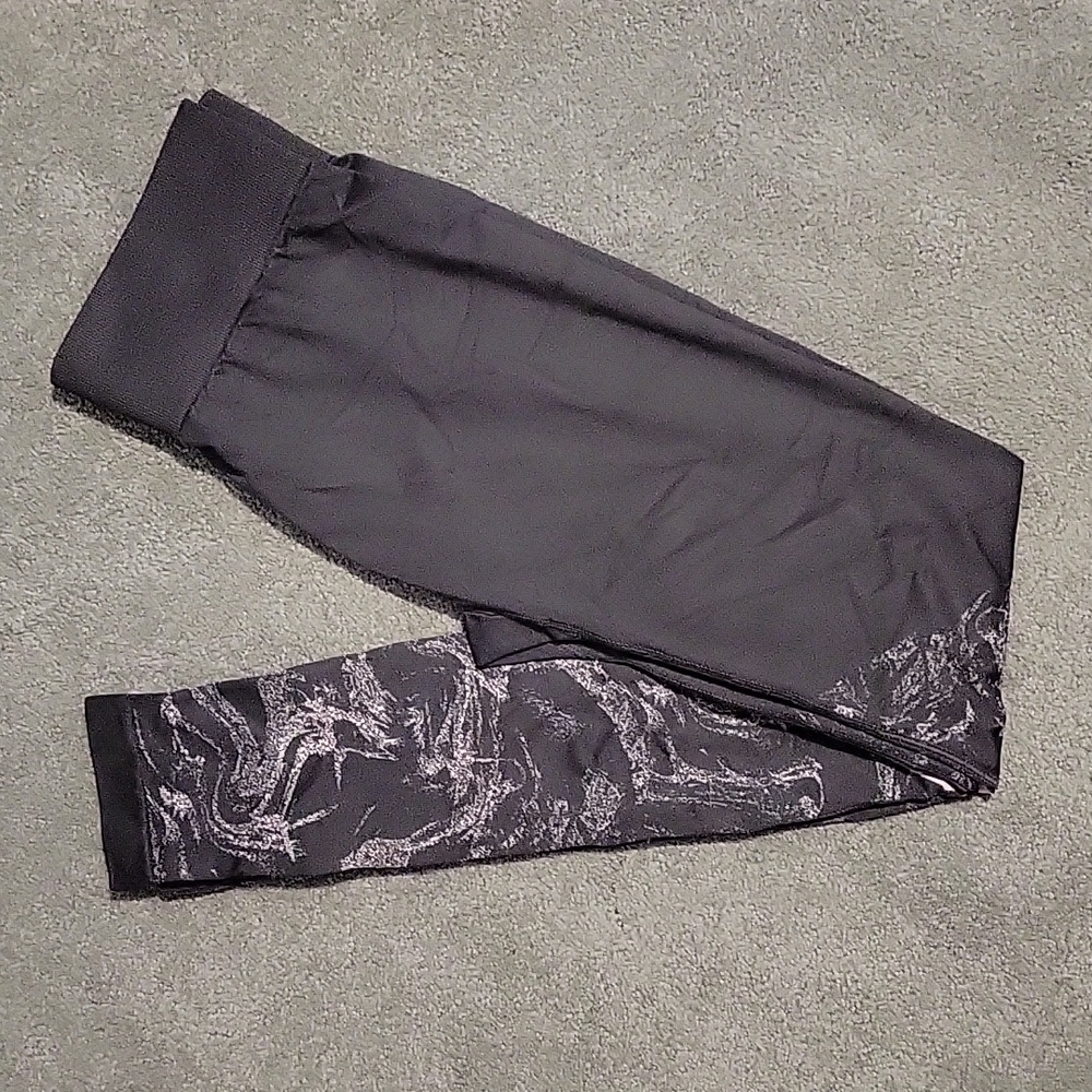 Fabletics Barre Leggings